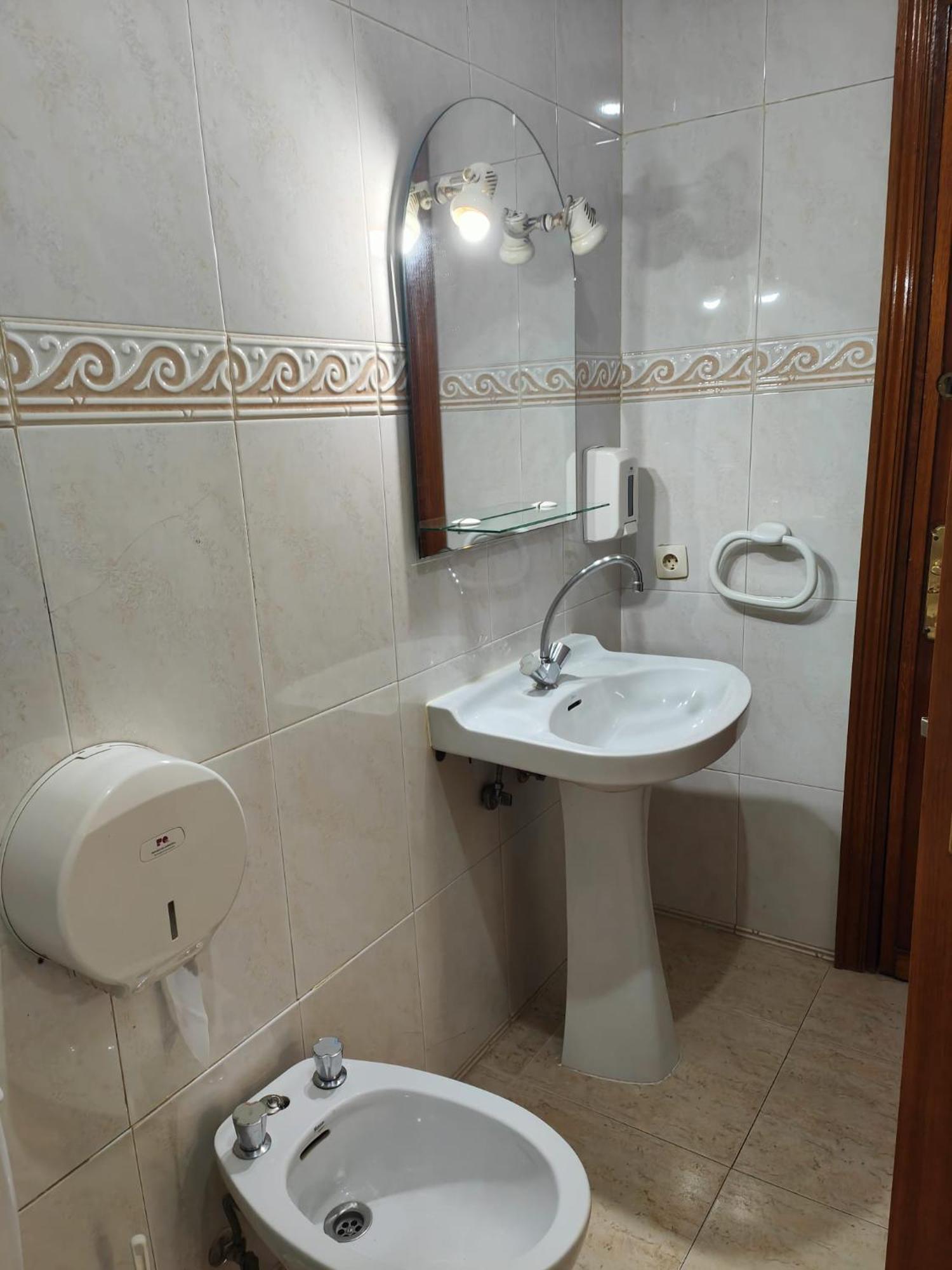 Hostal Jose Luis Брунете Екстер'єр фото