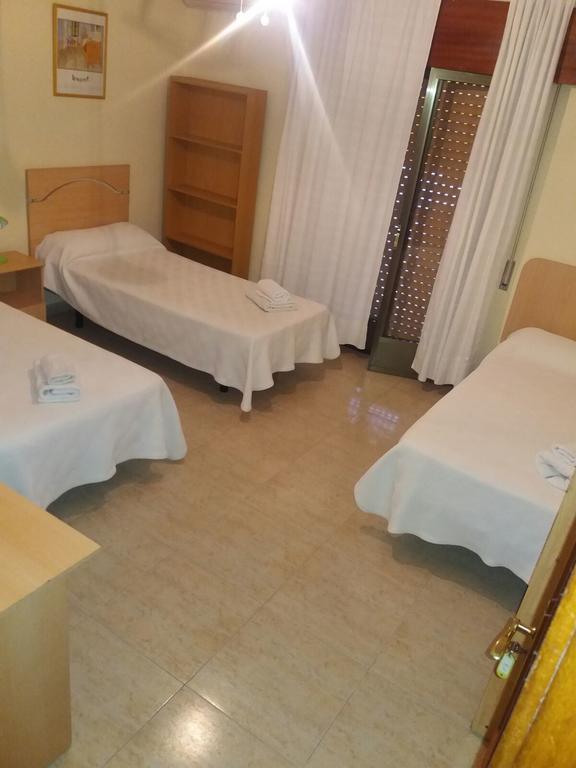 Hostal Jose Luis Брунете Екстер'єр фото