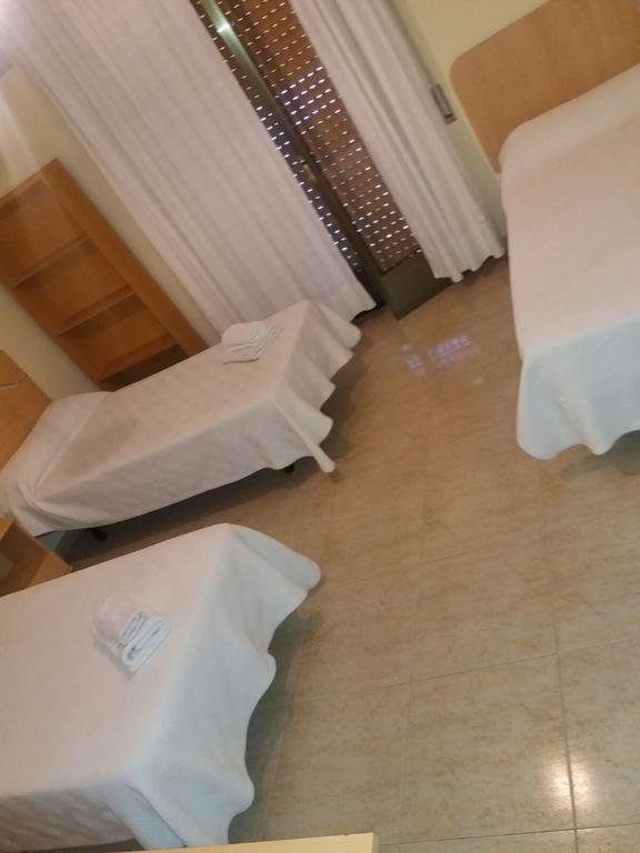 Hostal Jose Luis Брунете Екстер'єр фото
