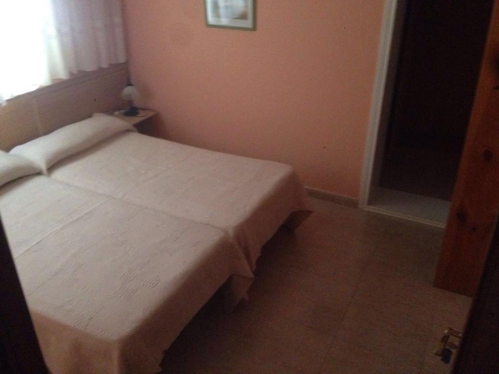 Hostal Jose Luis Брунете Екстер'єр фото