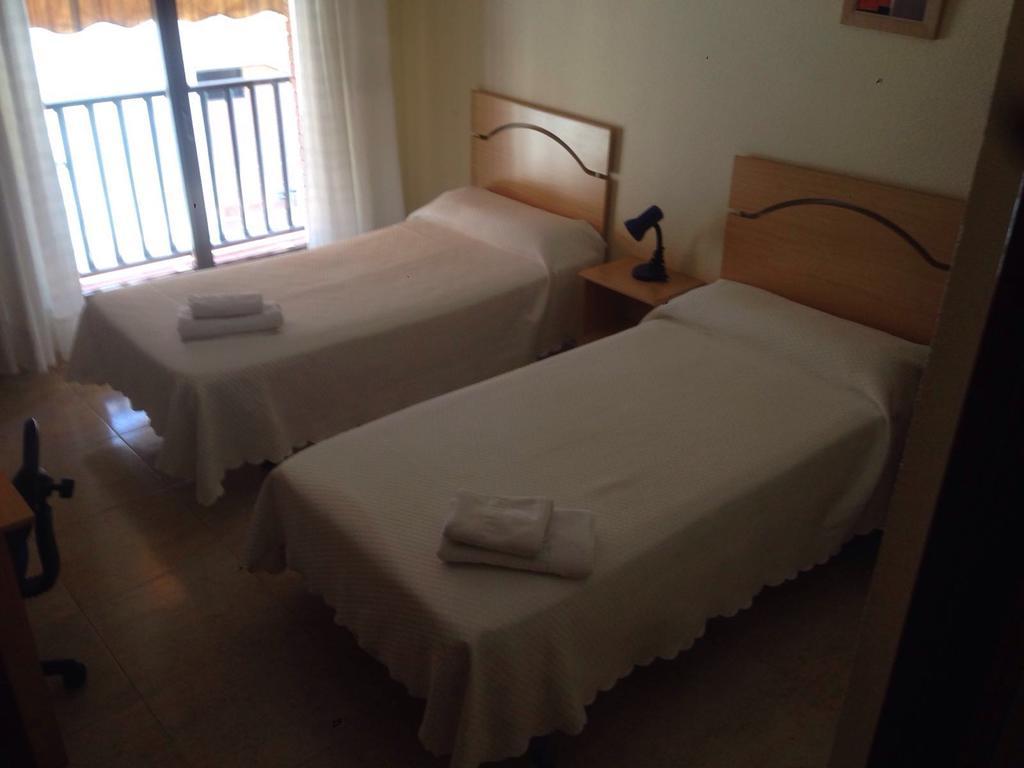 Hostal Jose Luis Брунете Екстер'єр фото